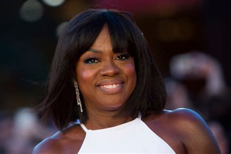 Viola Davis' 2021 SAG Awards Dress Details